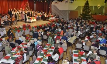Adventfeier für das Tierheim Trieben