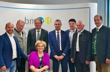 B-320 Treffen bei Norbert Hofer