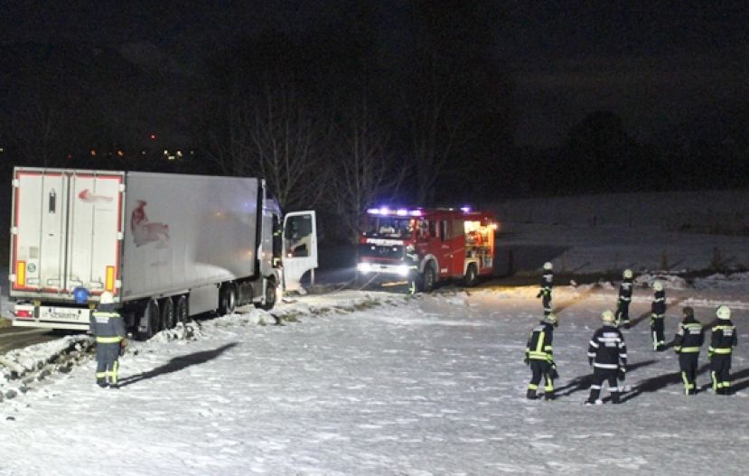 LKW-Bergung in Stainach