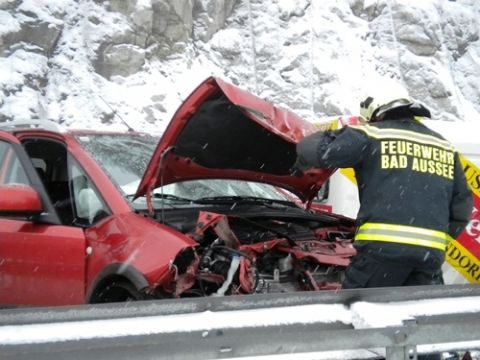 Verkehrsunfall auf der B145...