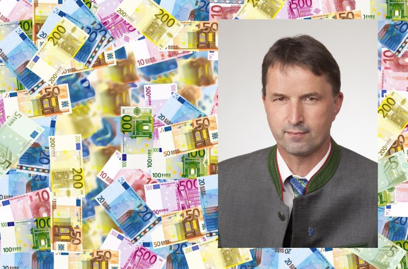 LAbg. und Bezirksobmann Albert Royer ist für BARGELD