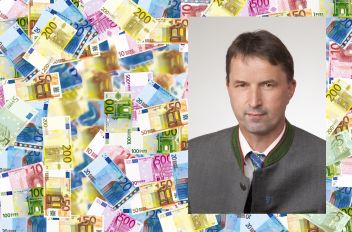 LAbg. und Bezirksobmann Albert Royer ist für BARGELD