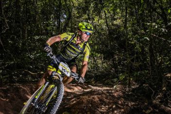 Krenn unter Top 6 in Brasilien