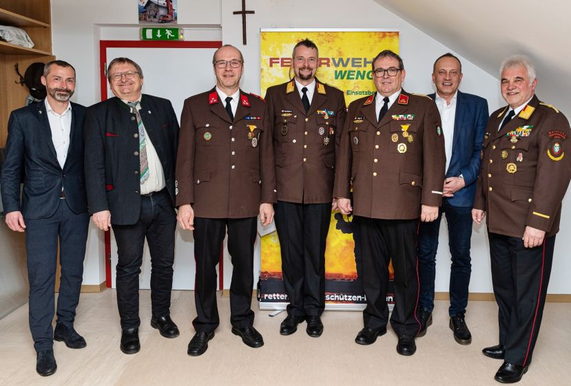 Bgm. Christian Haider, BH HR Dr. Christian Sulzbacher, HFM Klaus Gassner, ABI Roland Rohrer, HBI Herbert Peer, LAbg. Bgm. Armin Forstner, E-ABI Peter Mayr