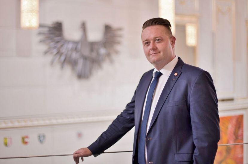 NAbg. Mario Lindner zum Budget: Schwarz-Blau kürzt bei den Menschen, nicht beim System!