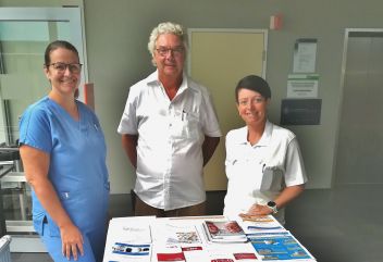 DGKP Elke Sölkner (Ass. Pflegedirektion), Dr. Karl Wohak (Ärztlicher Direktor) und DGKP Gudrun Rahn (Qualitätsmanagement)