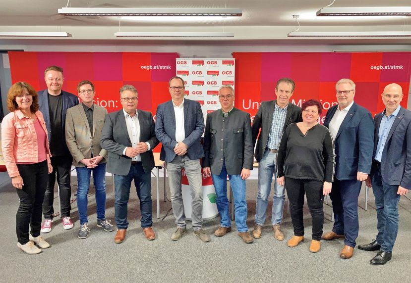 Christa Maria Pospischil, ÖGB Regionalsekretär Mario Lindner, Andreas Leeb, Gerhard Wechtitsch, ÖGB Regionalvorsitzender Roland Krainer, Johannes Scheiblehner, PRO-GE Regionalsekretär Heribert Grasser, Antonia Baumann, ÖGB-Landesvorsitzender Horst Schachner und ÖGB-Landessekretär Wolfgang Waxenegger.