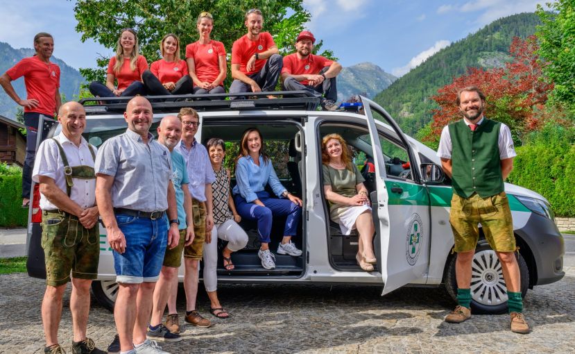 Neues Einsatzfahrzeug für die Bergrettung
