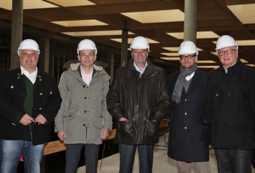 GR Herbert Waldeck, Stefan Rutter, LR Jörg Leichtfried, Mag. Martin Wäg und Bgm. Rudolf Hakel