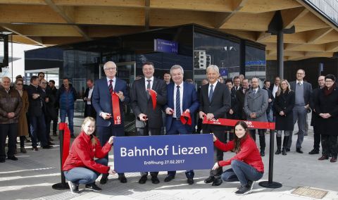 Leichtfried und Lang eröffneten neuen Bahnhof von Liezen