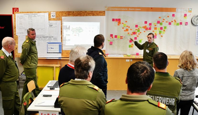 1.500 Feuerwehrkräfte stehen im Einsatz