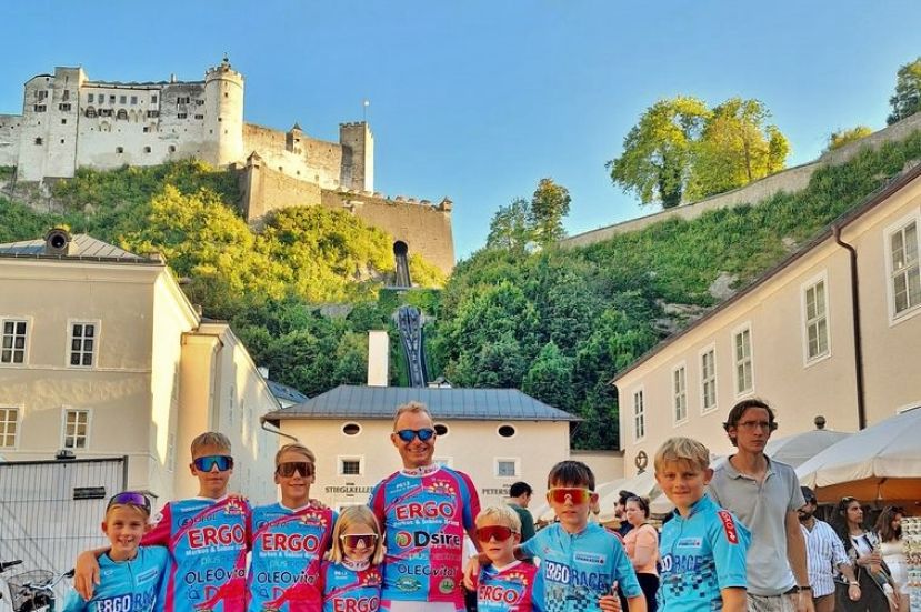 Extremradler mit Nachwuchs in Salzburg