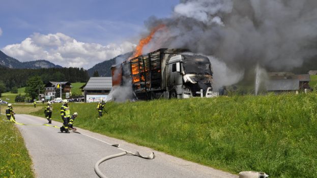 LKW Brand auf der B145 Bad Mitterndorf