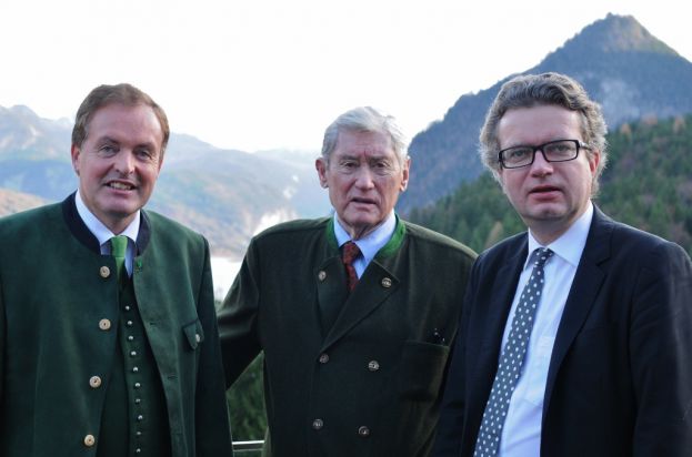 Landesgeschäftsführer LAbg. Bernhard Ederer, Dipl.-Kfm. Dr. Hannes Androsch und Landesobmann LR Mag. Christopher Drexler