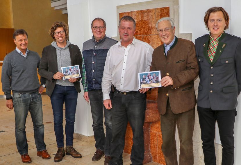 Kurt Sölkner (RC Ausseerland), Thomas Schmidbauer (Präsident Lions Club Ausseerland), Herbert Gasperl (Präsident Rotary Club Ausseerland), Karl Grieshofer (Die Ausseer), Rainer Seiringer (RC Ausseerland), Bernd Schweiger (RC Ausseerland)