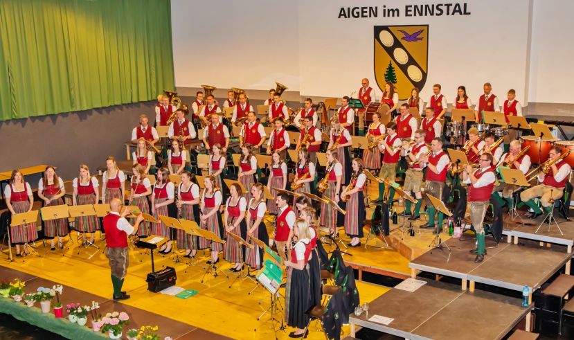Gesangseinlage zum Bozner Bergsteiger-Marsch als Zugabestück