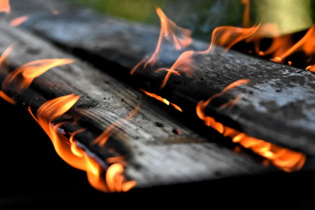 Brand von Jugendlichen gelöscht