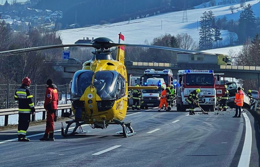Frontalzusammenstoß mit Geisterfahrer