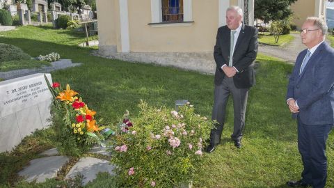 Gedenken an Dr. Josef Krainer: LH Landesparteiobmann Hermann Schützenhöfer und Landesgeschäftsführer LAbg. Detlev Eisel-Eiselsberg