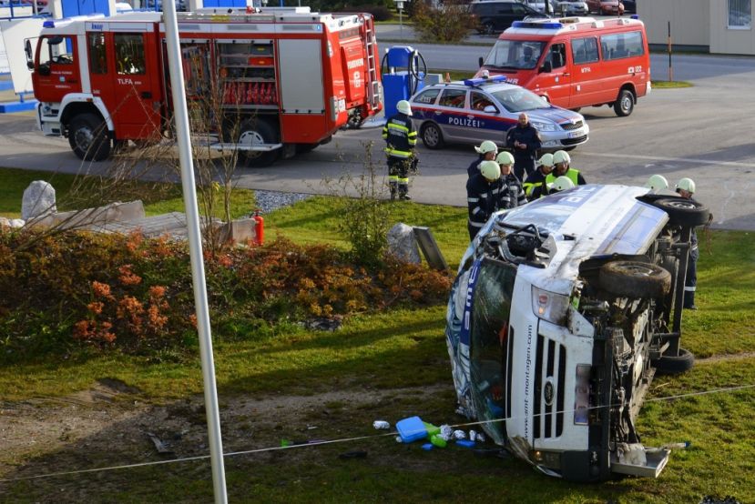 Schwerer Unfall auf der B 320