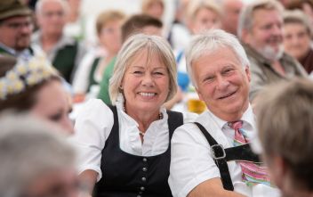 Eva und Helmut Pilz (GF) sichtlich erfreut über den großen Besucher-Zuspruch zum Tag der offenen Tür