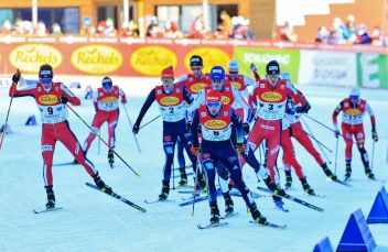 Auch in diesem Jahr ist Ramsau am Dachstein wieder ein Fixpunkt im FIS Weltcup-Kalender der Nordischen Skisportler. Von 15. bis 17. Dezember machen hier die Kombiniererinnen und Kombinierer mit je zwei Bewerben Station.