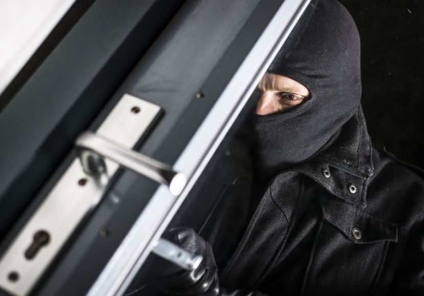 Sichere Türen und Fenster: Gib Einbrechern keine Chance!