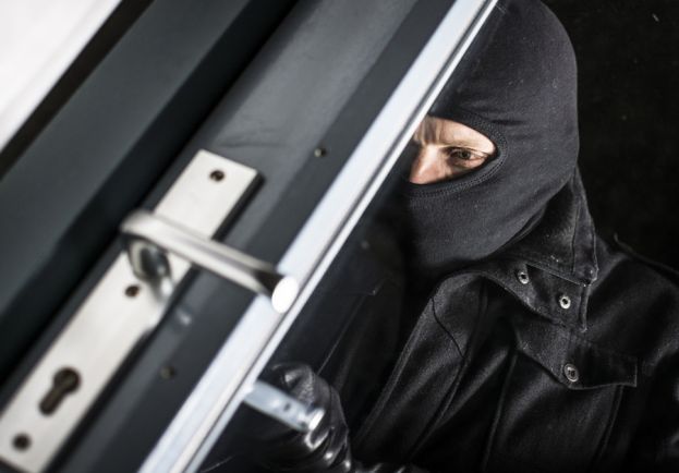 Sichere Türen und Fenster: Gib Einbrechern keine Chance!