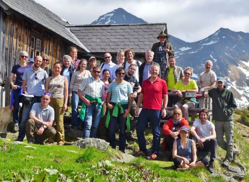 Der Wolf in der alpinen Kulturlandschaft