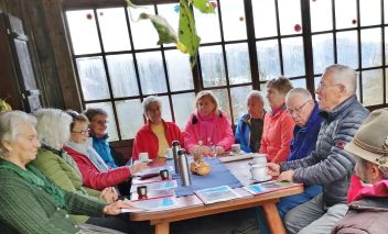 Schöne Stimmung beim Herbstliedersingen