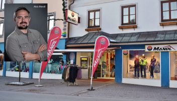 Alois Mandl, Geschäftsführer von SPORT 2000 Mandl, freut sich über die positive Umsatzentwicklung.