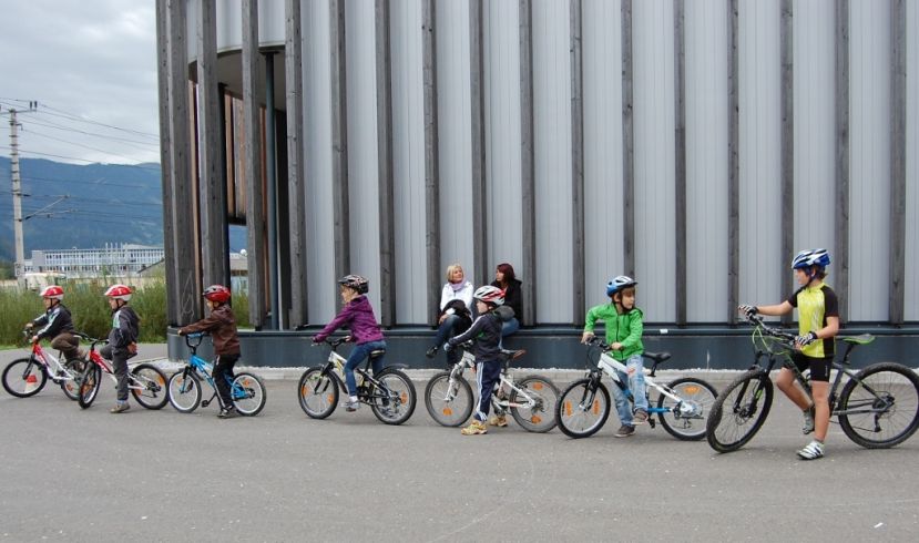 Kids üben in Trieben