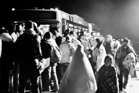 Flüchtlinge in Lkw bei Trieben