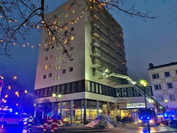 Wohnungsbrand rief Großaufgebot an Einsatzkräften