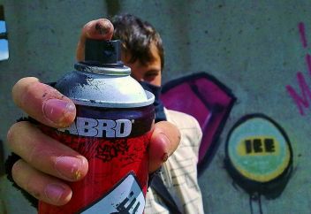 Graffiti- Sprüher ausgeforscht