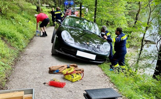 Fahrzeugbergung in Altaussee