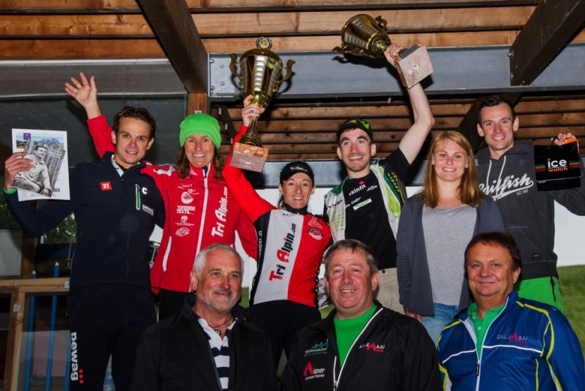 Markus POLKA (2.), Sigi STANFORD(2.) Monika STADLMANN(1.) Christian HAAS (1.) Eva BERGER (3.) und Adi STÖGER (3.) 1.Reihe : Walter Kanduth Vzbgm, Bgm Raimund Hager, GR Felix Mühlbacher