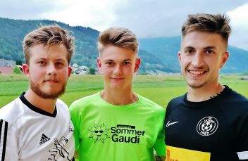Die erfolgreichen Torschützen Philipp Mellem, David Schweiger und Thomas Lemmerer