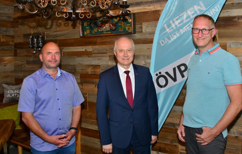 Raimund SULZBACHER, Landesrat Hans SEITINGER und Egon GOJER