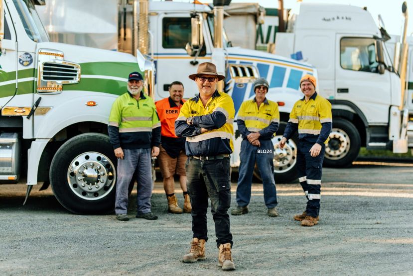 Brummifahrer feiern ein Trucker Fest