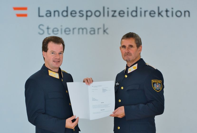 Landespolizeidirektor Gerald Ortner und Kontrollinspektor Gerald Loitzl 