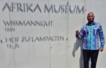 Prof. Bilolo aus seiner Heimat Kasai