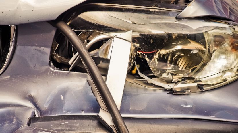 Auf der B 320 fünf Personen verletzt