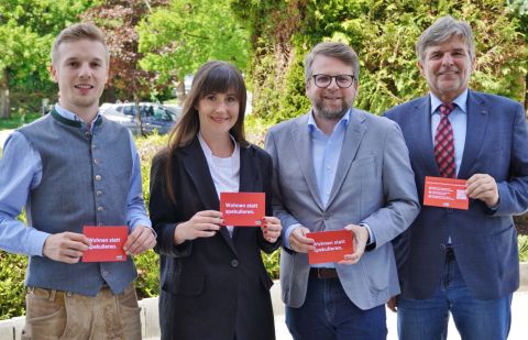 GK Roland Nerwein, LAbg. Michaela Grubesa, Klubobmann Hannes Schwarz und Bgm, Fritz Zefferer  Ende