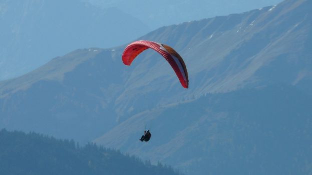 Paragleiter am Hauser Kaibling schwer verletzt