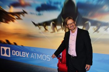  Manfred Dirninger (GF Star Movie Liezen) freut sich über den neuen 3D-Sound von Dolby Atmos bei Star Movie Liezen.