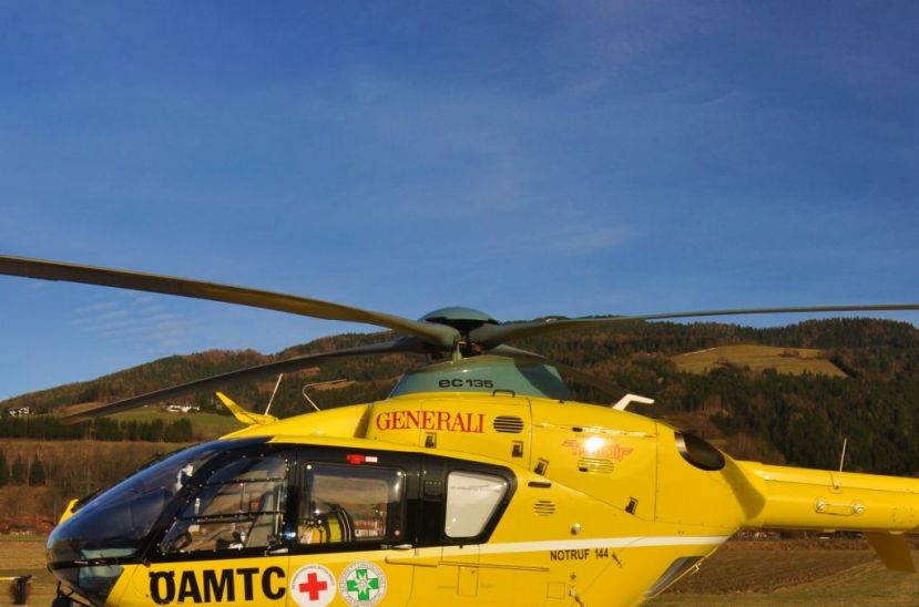 Rettungshubschrauber C 14 der Flugeinsatzstelle Niederöblarn