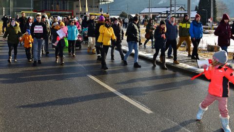 Corona Spaziergang durch die Bezirks-Hauptstadt