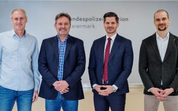 ChefInsp Klaus Murtinger (Kriminalreferat Graz), Obst Rene Kornberger (LKA/Leitung), Mag. Philipp Konwalin (StA Graz) und BezInsp Mario König (LKA Stmk/Betrug)