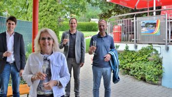 Bürgermeisterin Roswitha Glashüttner mit Ihren Mitarbeitern Mag. Bernhard Steinberger, Markus Schaupensteiner und Ing. Gilbert Schattauer.